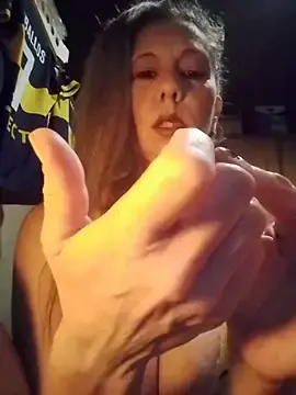 Stripchat Free Live Porn of bellarubia