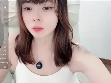Stripchat Live Sex of peachy_kiss