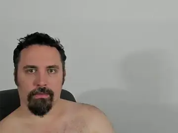 Stripchat Nude Webcam of Metalstud