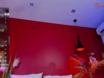 Stripchat Free Porn Cam of Mayzzie