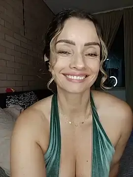 Stripchat Adult Webcams of Loly_Horny