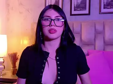 Stripchat Adult Video Chat of IsabellaRossi