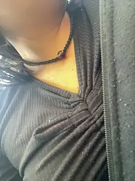 Stripchat Free Live Porn of Aly_96
