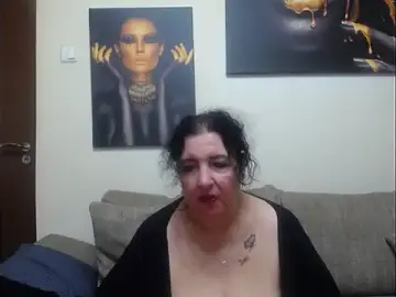 Stripchat Watch Live Sex Cams of maturekorine