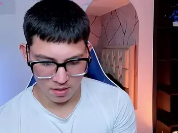 Stripchat Sex Chat of JamesCr_
