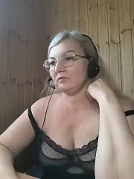 Stripchat Best Webcam of White-Chocolatte