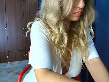 Stripchat Nude Webcam of Mia_kai