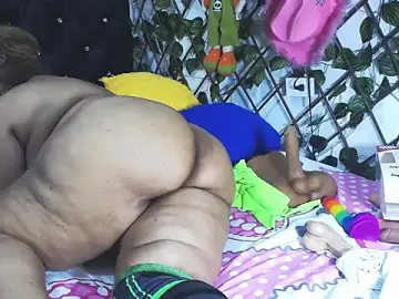 Stripchat Live Sex Cam of mature_beautiful