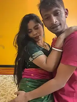 Stripchat Sex Cam of RedQQueen
