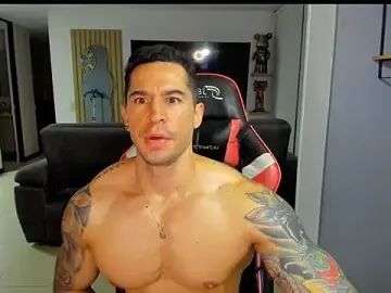Stripchat Free Live Porn of Uxiox