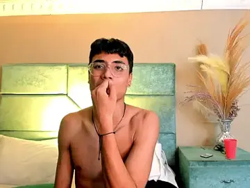 Stripchat Free Live Porn of DannTaylor