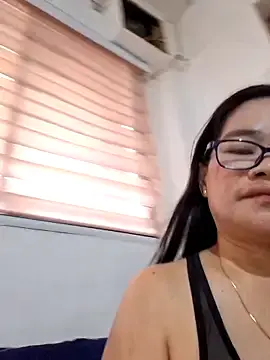 Stripchat Watch Live Sex Cams of WinterMelon88