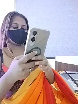 Stripchat Live Sex Cam of LoveLy-Soneya