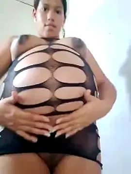 Stripchat Free Porn Cam of Cherry_0507