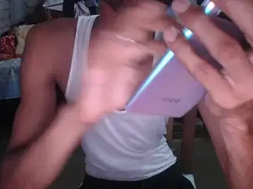 Stripchat Free Porn Cam of ThethunderPo