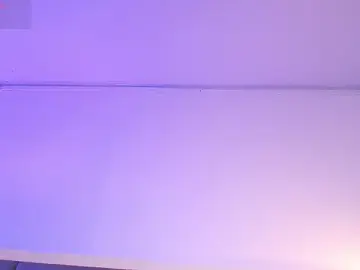 Stripchat Free Porn Cam of AshleyMonroee__