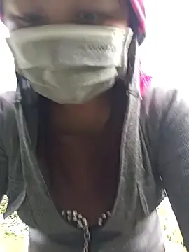 Stripchat Free Porn Cam of yoyo-mi