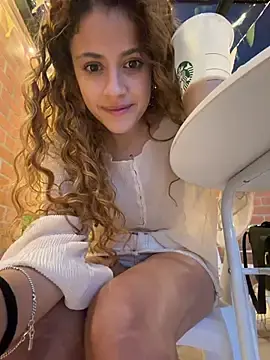 Stripchat Free Porn Cam of alana15