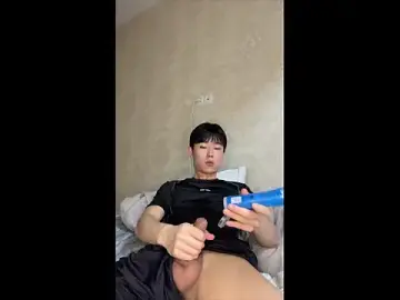 Stripchat Best Webcam of Brian_Stars
