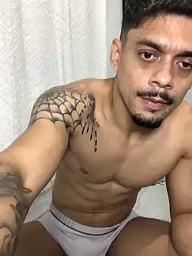 Stripchat Free Porn Cam of dot_21cm_