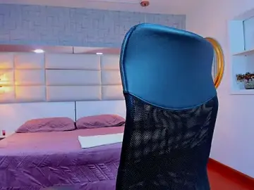 Stripchat Live Sex of Nohemi_louse
