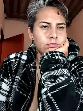 Stripchat Live Porn of Yessi_rousse