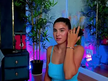 Stripchat Nude Webcam of valery_evan