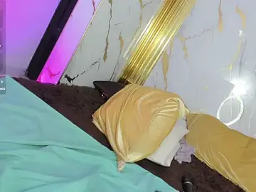 Stripchat Sex Cam of dianamilf