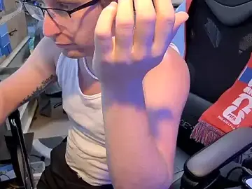 Stripchat Watch Live Sex Cams of ryderswell123