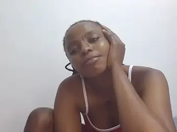 Stripchat Free Live Porn of Alittlestarr_sexxy