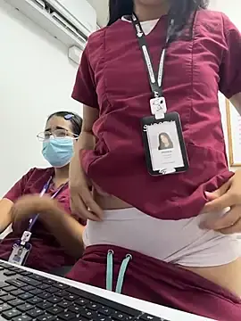 Stripchat Free Live Porn of Mia_Alanna