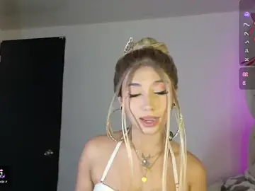 Stripchat Nude Webcam of Ariana_bb
