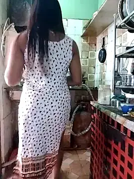 Stripchat Free Porn Cam of Bengalibeauty96