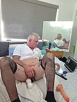 Stripchat Sex Chat of Handsolo_porn