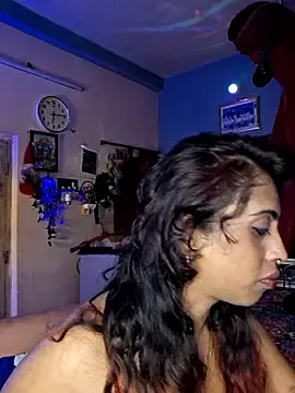 Stripchat Free Porn Cam of Poisonou5