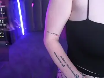 Stripchat Live Sex Cam of DanielaReign
