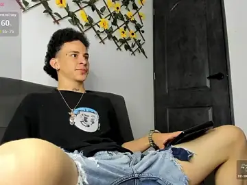 Stripchat Best live sex cam show of Maxxx_bigcockx