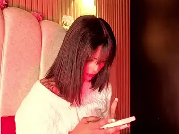 Stripchat Adult Webcam of Milu_carbajal_x