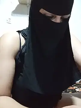 Stripchat Free Live Porn of -Batta-
