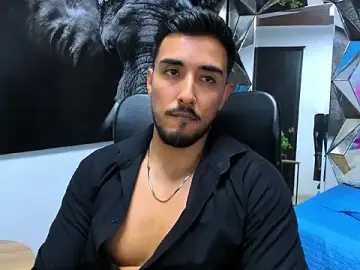 Stripchat Adult Webcams of alangreek1