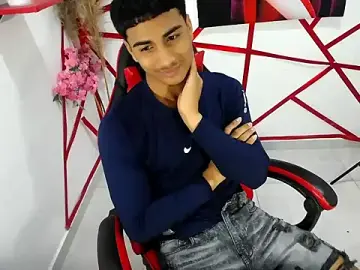 Stripchat Watch Live Sex Cams of oliver-parker