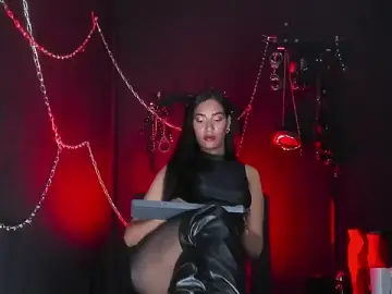 Stripchat Nude Webcam of ValeryMooon