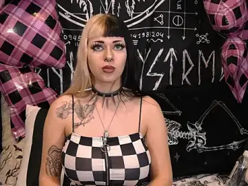 Stripchat Watch Live Sex Cams of Paige_Turner
