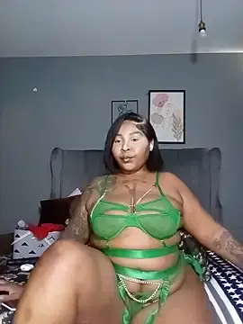 Stripchat Adult Video Chat of RealMsPEARLsEXY69