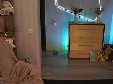 Stripchat Live Sex Cam of ManiFreyja