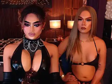 Stripchat Sex Cam of StellaPerkins