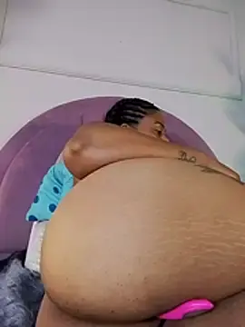 Stripchat Best live sex cam show of BrianaHazel
