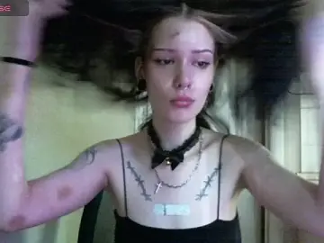 Stripchat Free Porn Cam of Honey_Mollyy