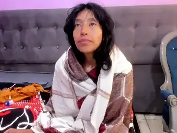 Stripchat Watch Live Sex Cams of karolinee_66_