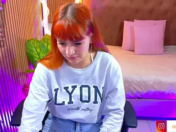 Stripchat Free Porn Cam of RIO_TAY1